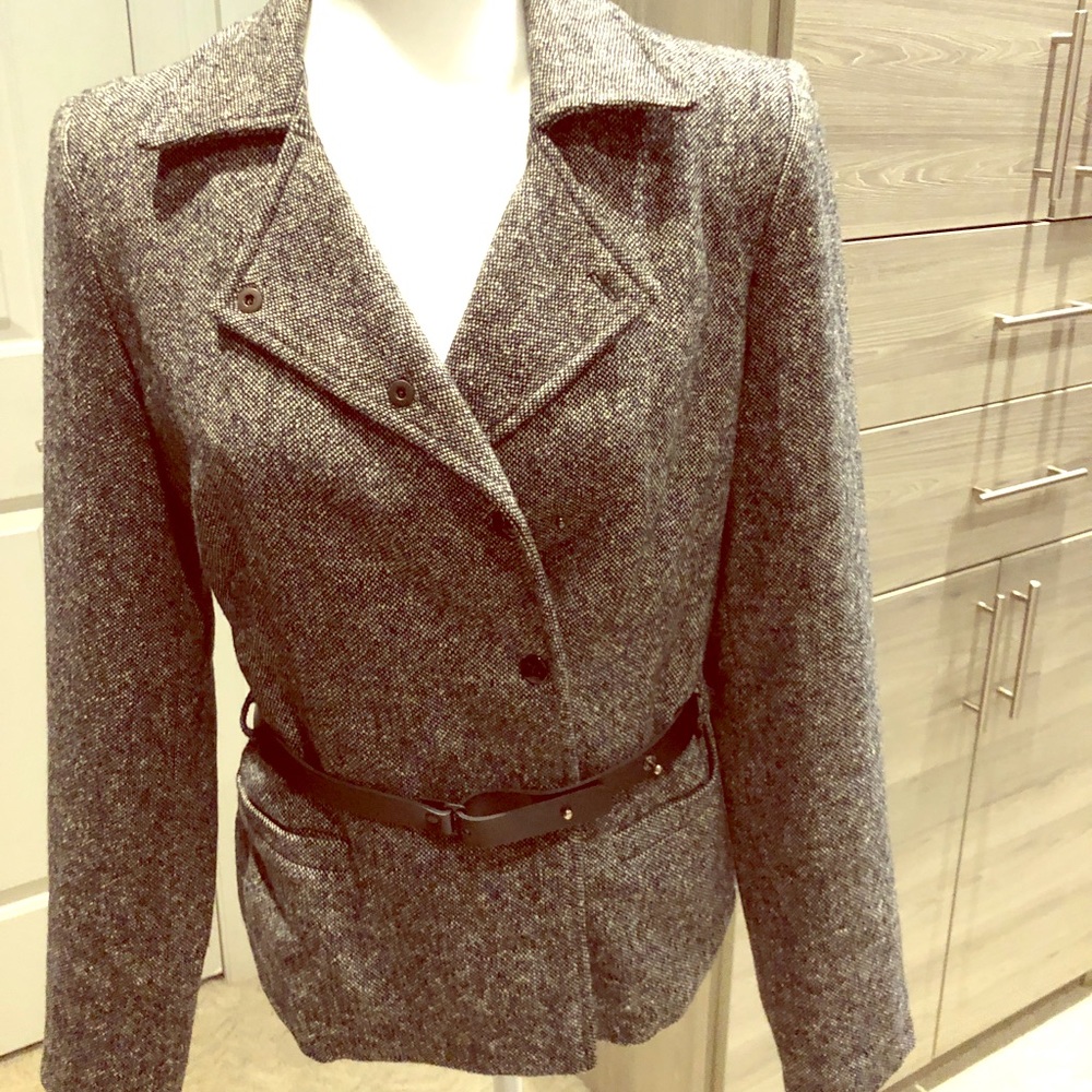 Suit